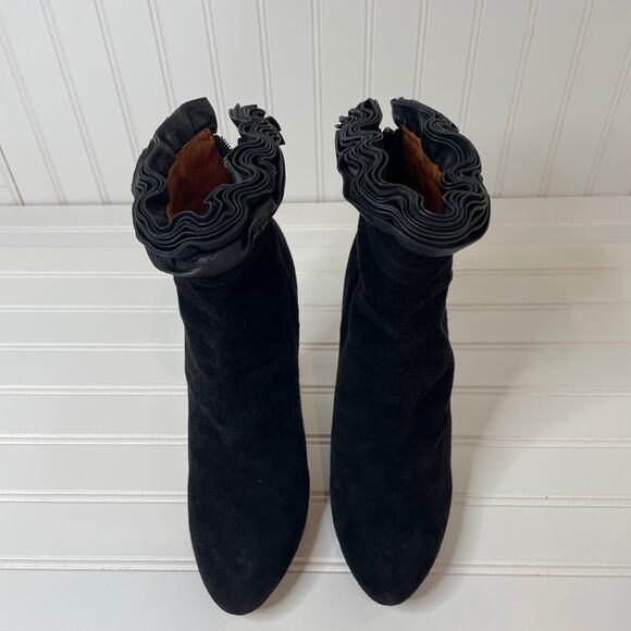 Givenchy Black Suede Ruffled Stiletto Heeled Boots Size 9.5 Platform Zip Runway - Picture 2 of 9